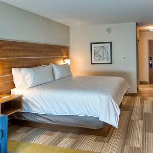 King Room Hearing Accessible